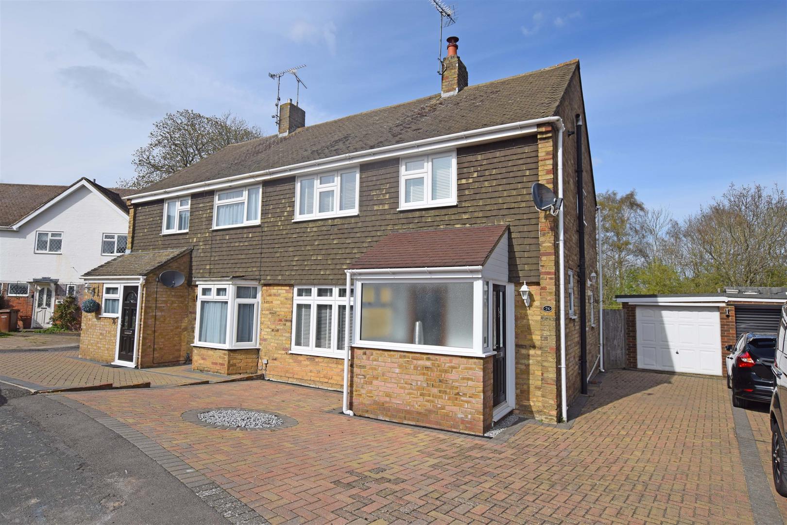 Holmoaks, Rainham Harrisons Residential Rainham